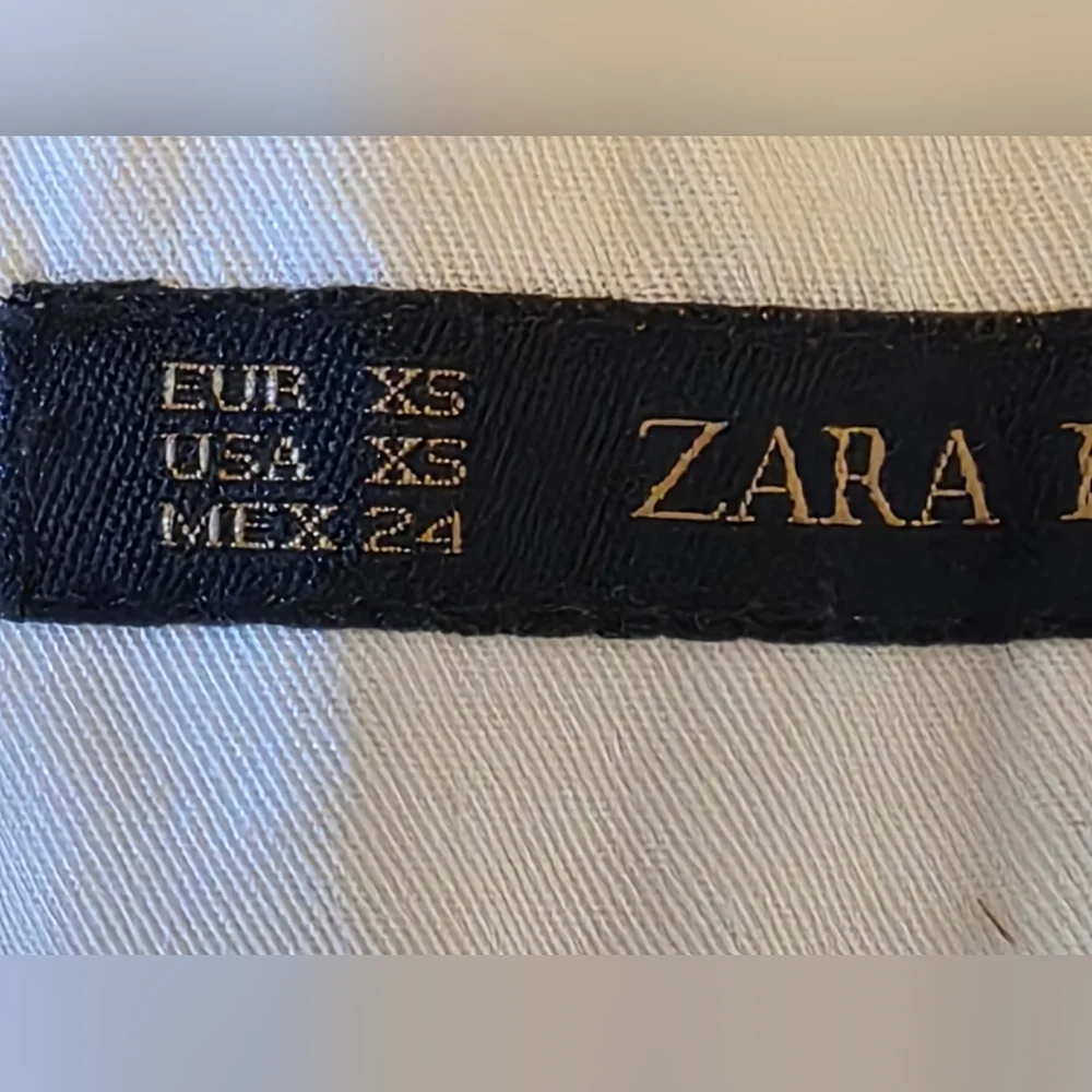 SALE Zara XS Ivory Shorts - Picture 7 of 10